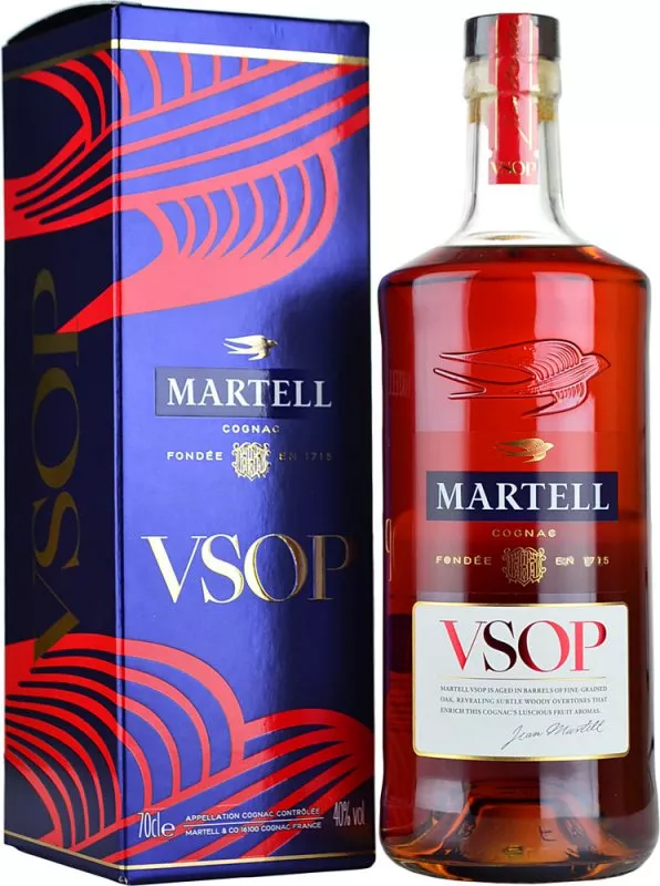 Martell VSOP Aged in Red Barrels Cognac 70cl - DrinksDirect.com